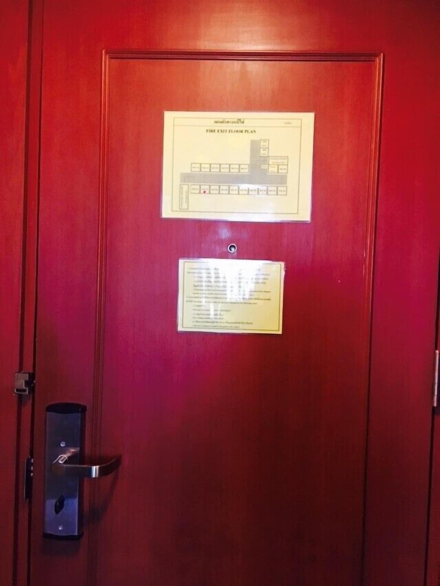 האט יאי Hatyai Golden Crown Hotel מראה חיצוני תמונה