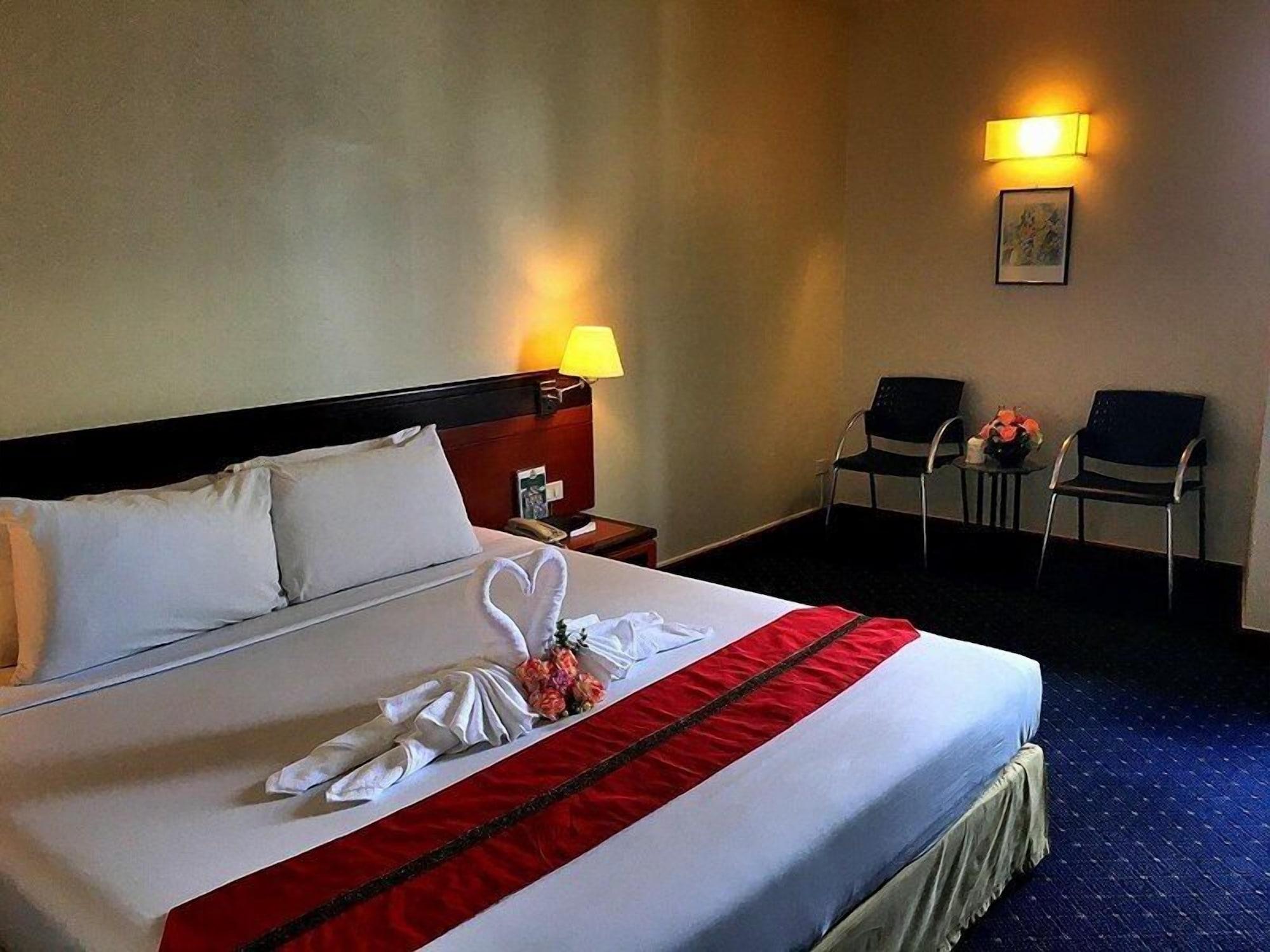 האט יאי Hatyai Golden Crown Hotel מראה חיצוני תמונה