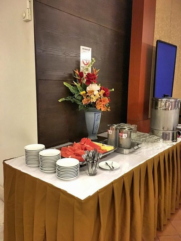 האט יאי Hatyai Golden Crown Hotel מראה חיצוני תמונה