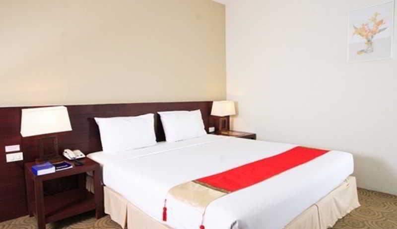 האט יאי Hatyai Golden Crown Hotel מראה חיצוני תמונה